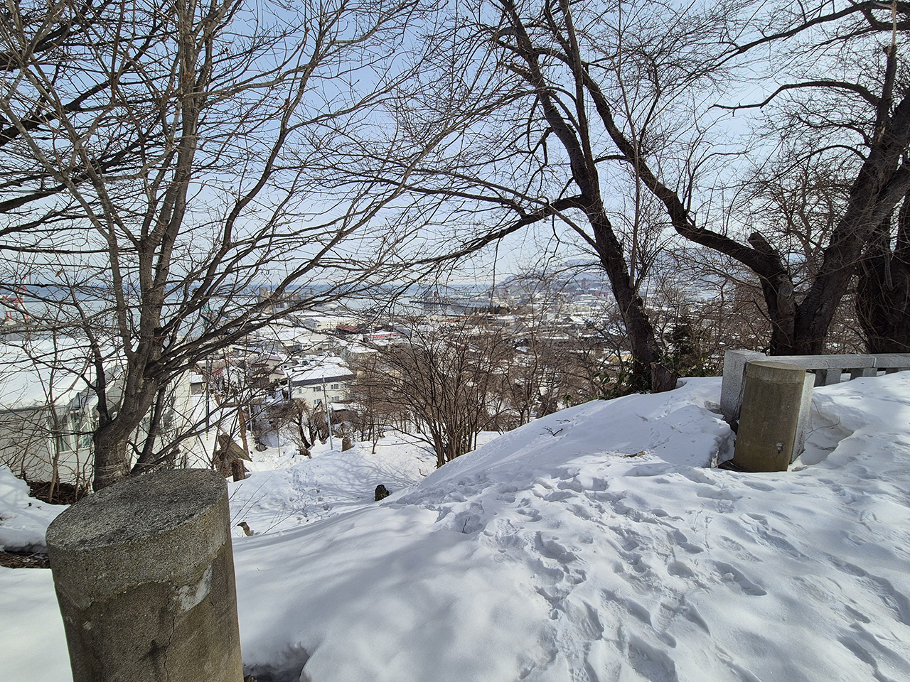 Estate green hill, Otaru